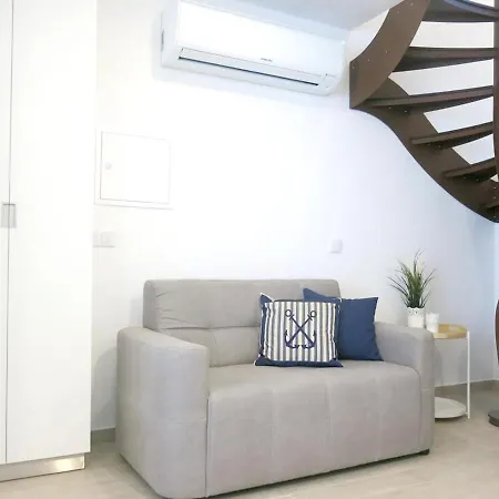 2 Bedrooms At 500 M Away From The With Sea View Terrace And Wifi 公寓